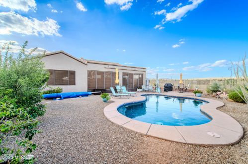 2432 Bassett Peak Dr, Green Valley AZ 85622-8116 exterior