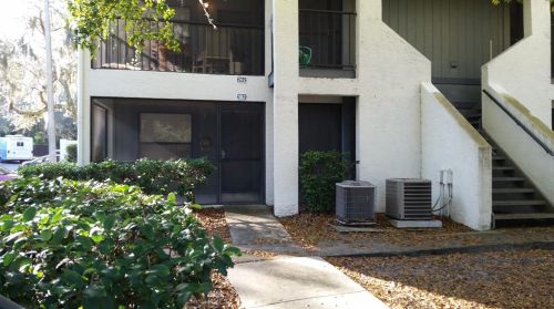 14733 Norwood Oaks Dr, Tampa, FL 33613-4559