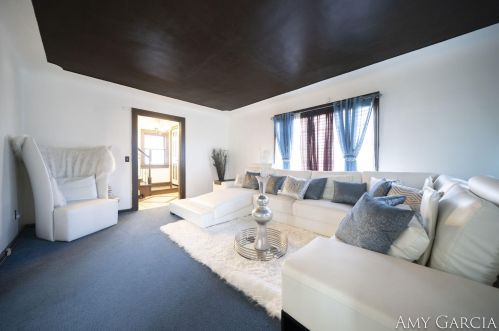 2035 Un Ave, Grand Rapids MI 49507-3218 exterior