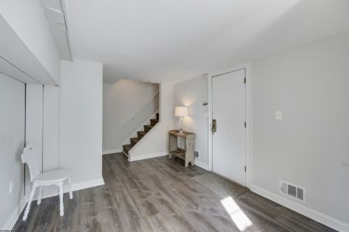 30 Springfield Ave, Cranford NJ 07016-2144 exterior