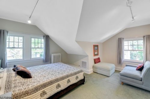 49 Plymouth St, Montclair NJ  07042-2617 exterior