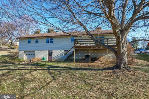 154 Amsterdam Rd, Lancaster PA 17603-9719 exterior