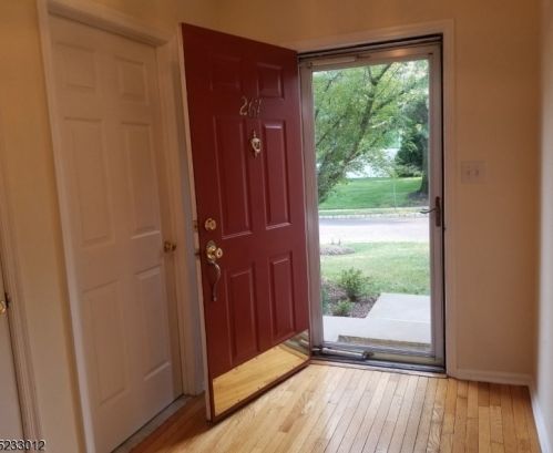 267 Marcia Way, Bridgewater NJ  08807-5754 exterior