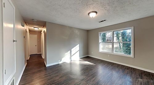 5734 Taffeta Ct, Lithonia GA  30058-5536 exterior