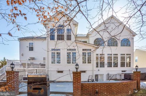 16803 Blue Indigo Ct, Accokeek MD 20607-3484 exterior