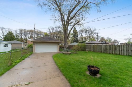 5111 Nashville Ave, Chicago IL  60638-1213 exterior