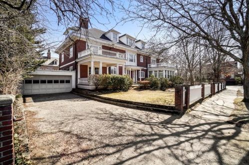 40 Prescott St, Brookline MA 02446-4020 exterior