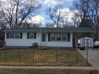 5902 47th St, Omaha, NE 68104-1436