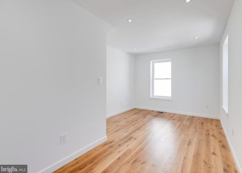 628 19 St, Philadelphia PA 19121-4120 exterior