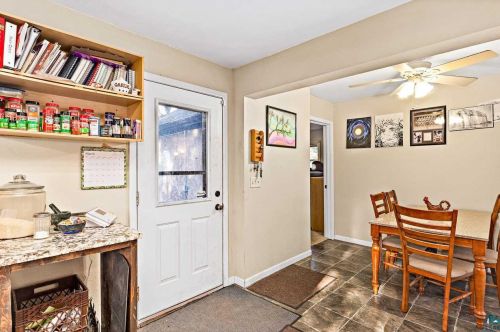 2001 Gearhart St, Duluth MN 55811-5311 exterior