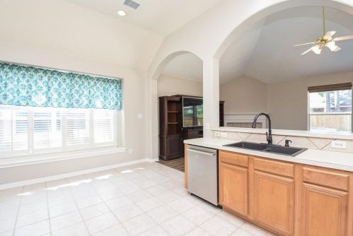 12723 Crater Lk Ct, Humble TX 77346-3092 exterior