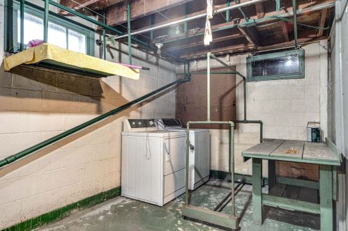 216 Martin Ave, Waukegan IL 60085-5036 exterior