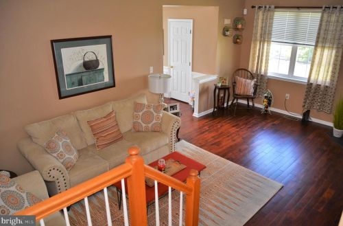 52 Steeplechase Cir, Chester PA 19014-1463 exterior