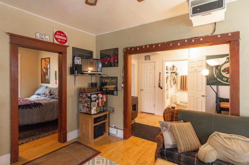 107 Harvey St, Ely MN 55731-1147 exterior