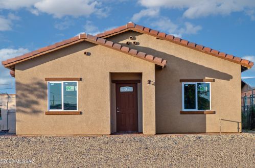 6052 Jeanette Blvd, Tucson AZ 85706-4349 exterior