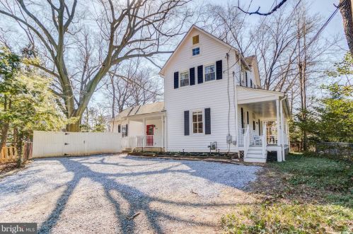 7509 Jackson Ave, Silver Spring MD 20912-5707 exterior