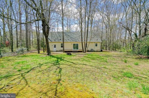 111 Madison Dr, Lewes DE 19958-3862 exterior