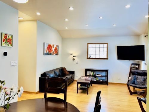 6244 Keeler Ave, Chicago IL 60803-1906 exterior