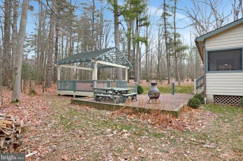 3 Wooded Ridge Rd, Swanton MD 21561-2334 exterior