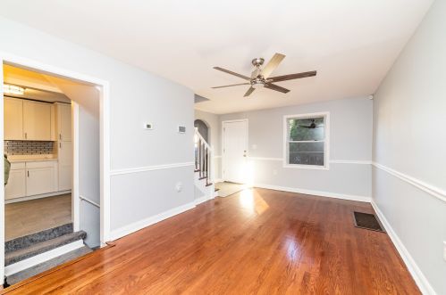 9152 La Salle St, Chicago IL  60620-1409 exterior