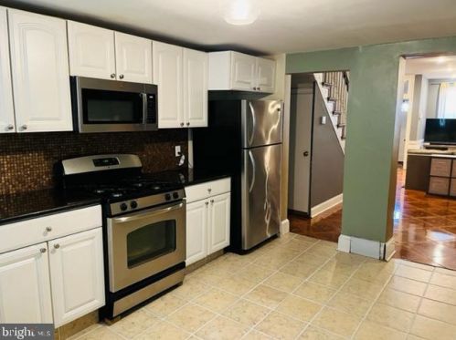 2316 Ellsworth St, Philadelphia PA 19146-2420 exterior