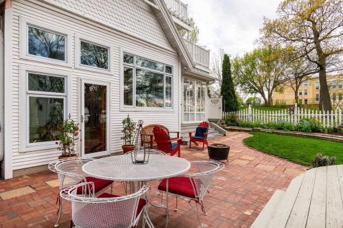 746 Gorham St, Madison WI 53703-1521 exterior