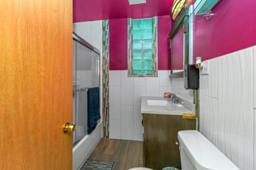 2720 Karlov Ave, Chicago IL 60652-3121 exterior