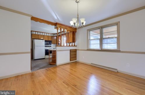 34 Corry Ave, Lancaster PA 17601-3933 exterior