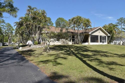 3936 29 Ave, Naples FL 34120-4496 exterior