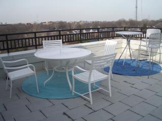 3660 38th St, Washington DC  20016-2912 exterior