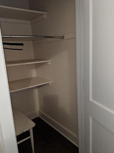 6366 Forward Ave, Pittsburgh PA 15217-2269 exterior