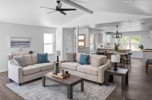 12717 Covington Trl, Austin TX  78727-7037 exterior