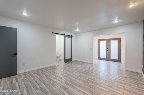 9814 1st St, Tucson AZ  85748-1950 exterior