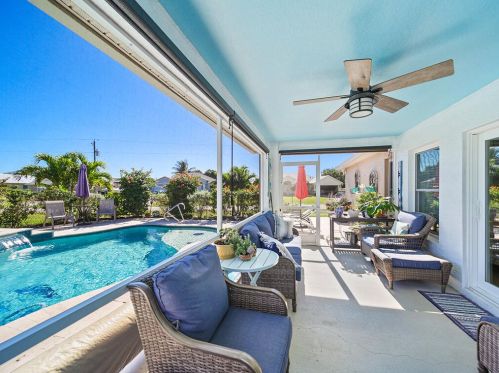 2097 Parrot St, Fort Pierce FL  34952-6758 exterior