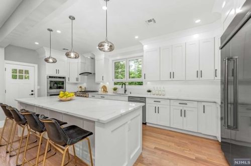 60 Prescott St, Demarest NJ  07627-1420 exterior