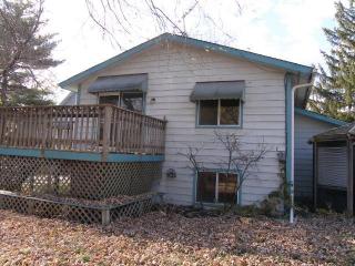 225 13th Ave, Hopkins, MN 55343-7358