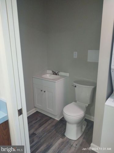 33 Hellertown Ave, Quakertown PA 18951-1727 exterior