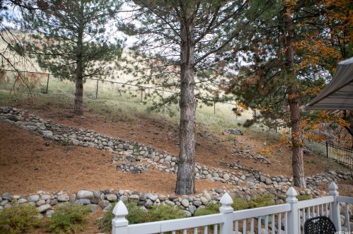 8967 Cobble Canyon Ln, Sandy UT 84093-3813 exterior