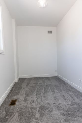 7941 Kimbark Ave, Chicago IL  60619-3416 exterior