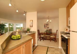 7400 Barnes Rd, Portland OR  97225-7001 exterior