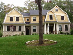 34 Wilde Rd, Newton, MA 02468-1325