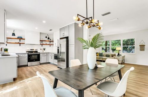 5008 9th St, Tampa FL 33604-3115 exterior