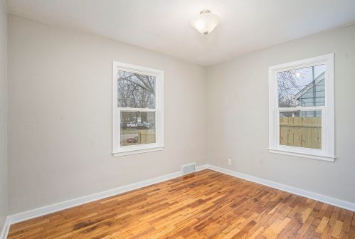 5134 Keyes Dr, Kalamazoo MI  49004-2614 exterior