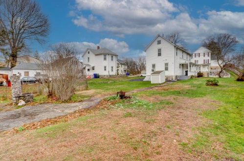 147 Red Mtn Ave, Torrington CT 06790-3213 exterior