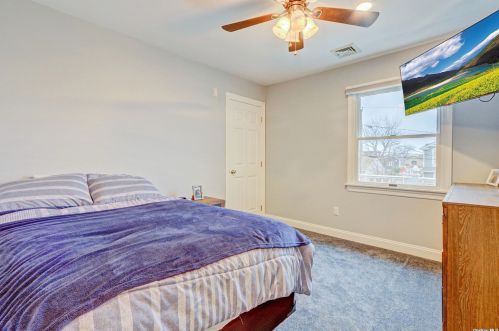 95 Midway St, Babylon NY  11702-4311 exterior