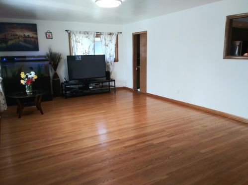 1710 Bottsford Ave, Milwaukee WI 53221-2126 exterior