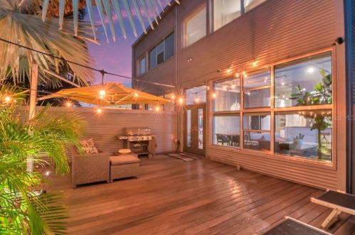 3109 Empedrado St, Tampa FL 33629-7108 exterior