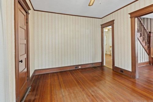 52 Delmont St, Manchester CT 06042-3510 exterior