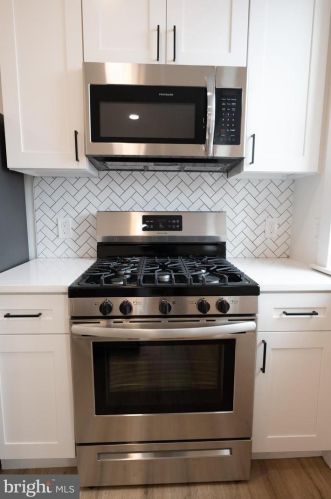 1500 Dickinson St, Philadelphia PA 19146-4757 exterior