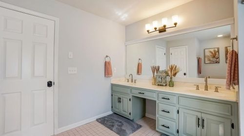 3810 Belle Glade Trl, Lithonia GA  30039-6700 exterior